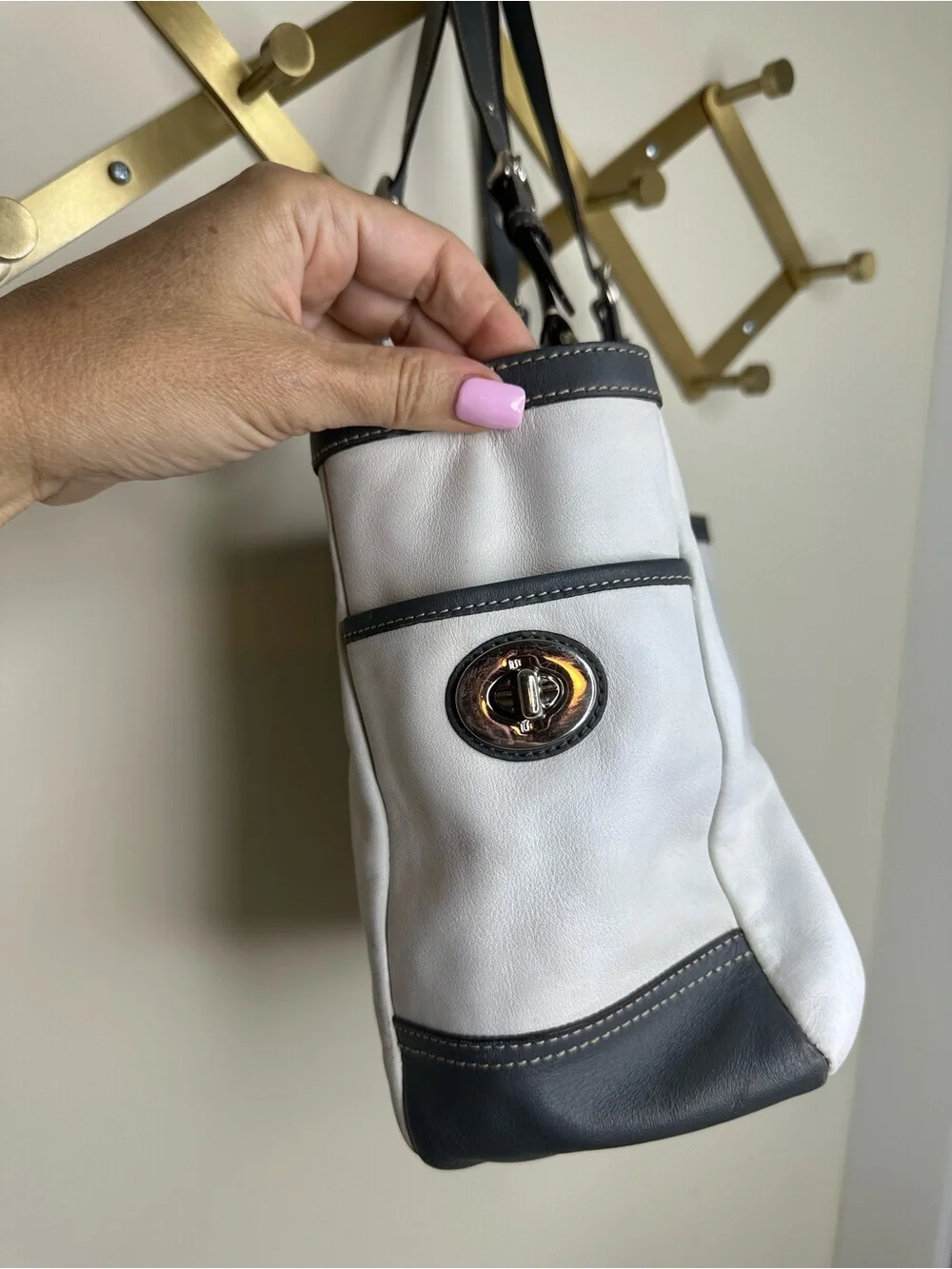 Coach White and Grey Leather Shoulder Bag